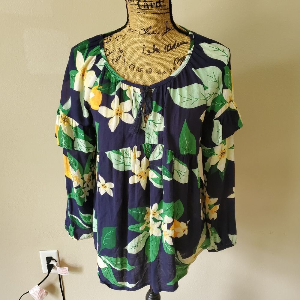 Old Navy Blue Floral Ruffle Blouse XS Boho Tassel Cottagecore Peasant Top EUC